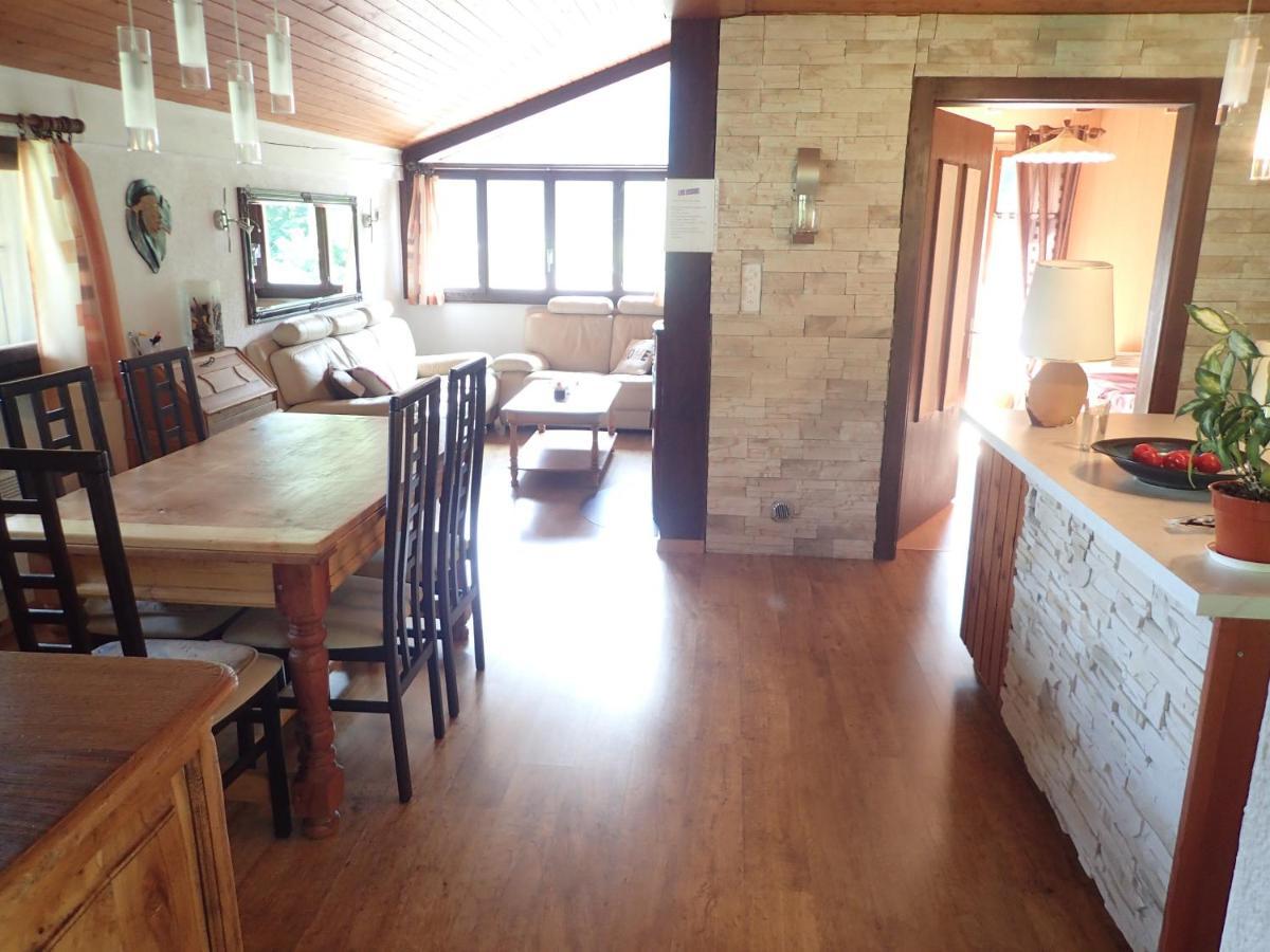 הוילה אוברונאז Chalet Le Muguet מראה חיצוני תמונה